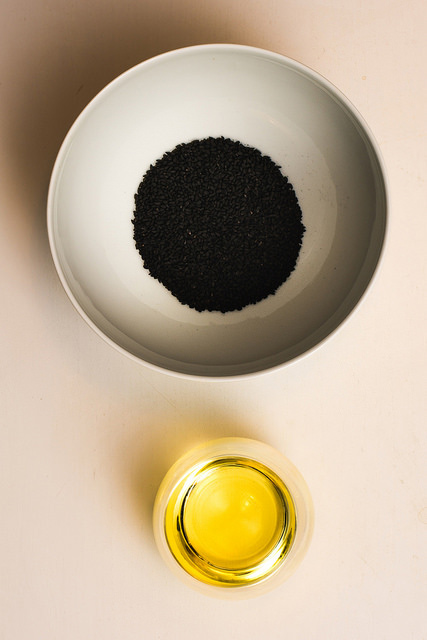 black-seed-oil-top